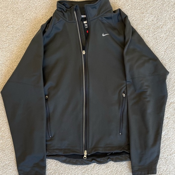 Nike zip up jacket - Picture 9 of 14